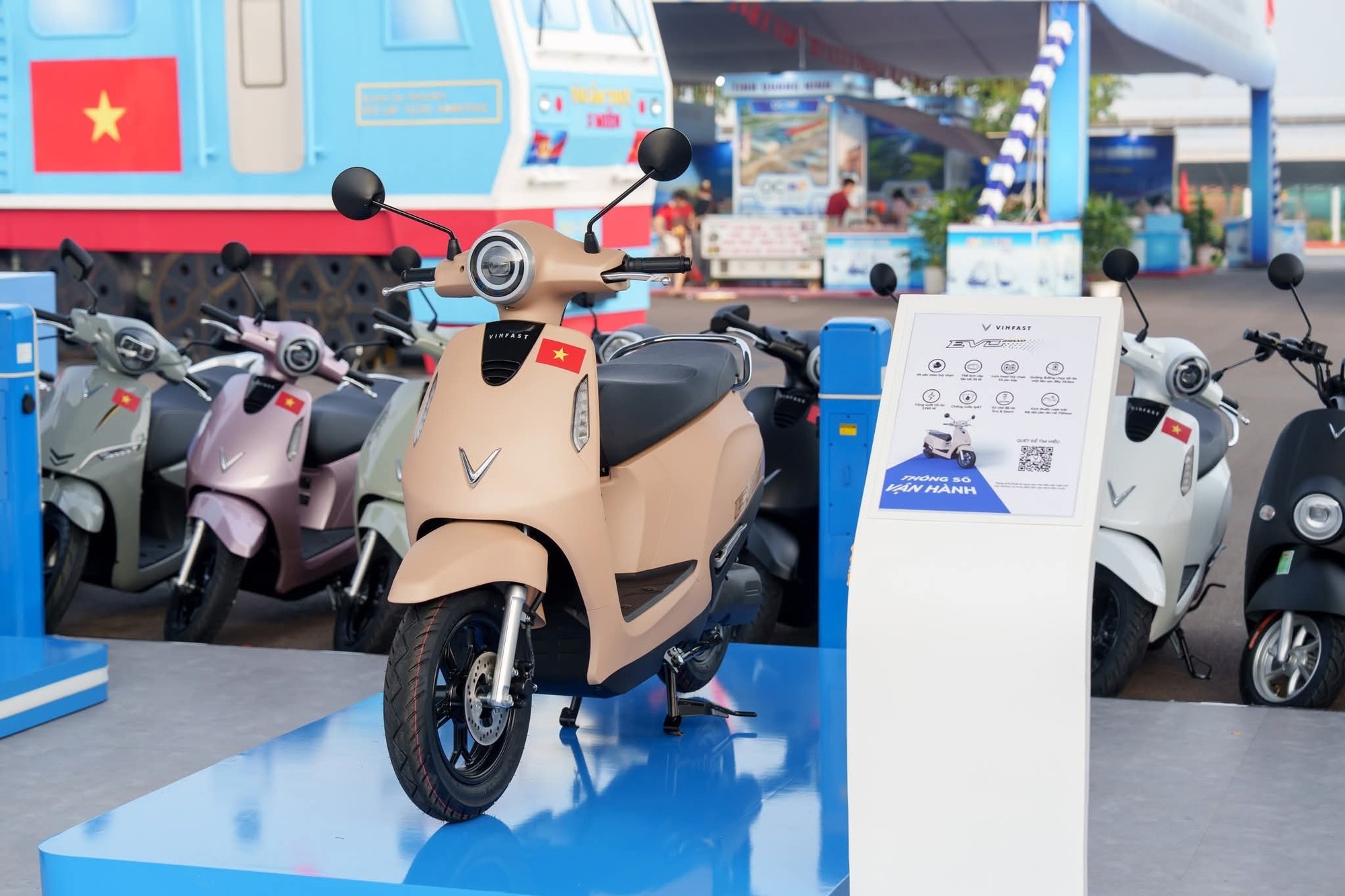 Đại chiến xe điện tháo pin: Tưởng Honda là Đại chiến xe điện tháo pin: Tưởng Honda là