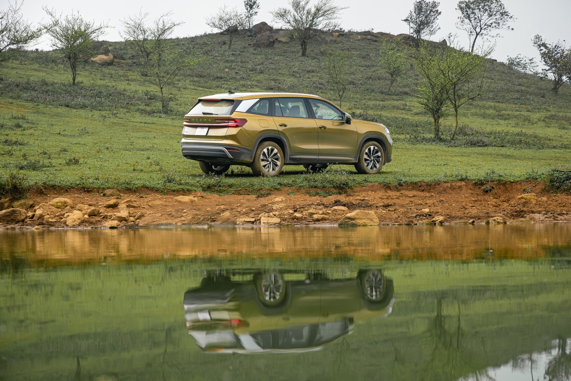 Chiến thắng gay cấn nhất CCA 2025 gọi tên Skoda Kodiaq - ‘Xe được yêu thích của năm’- Ảnh 5.