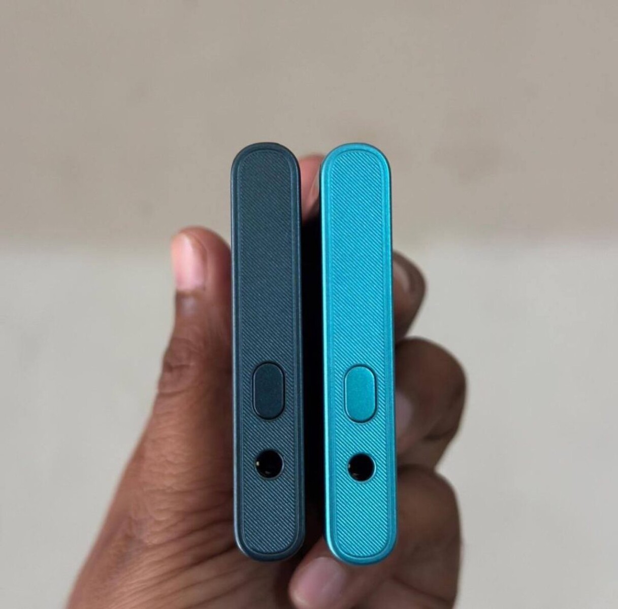 Sắp ra mắt điện thoại HMD dáng nhuq Lumia, màn hình 3.2 inch, không Android nhưng có dịch vụ Google, hộp đựng trong suốt tưởng iPod Nano- Ảnh 3.