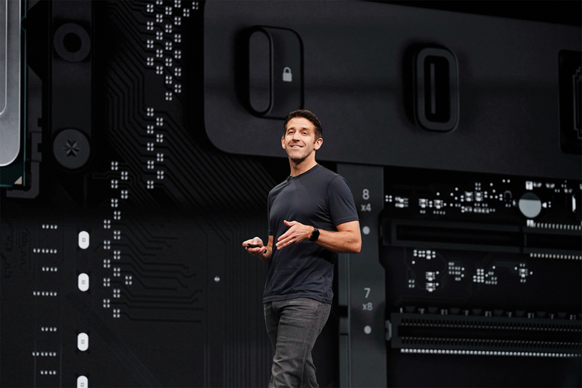 Tin đồn từ Bloomberg: Apple đã tìm được người thay thế cho CEO Tim Cook- Ảnh 2.
