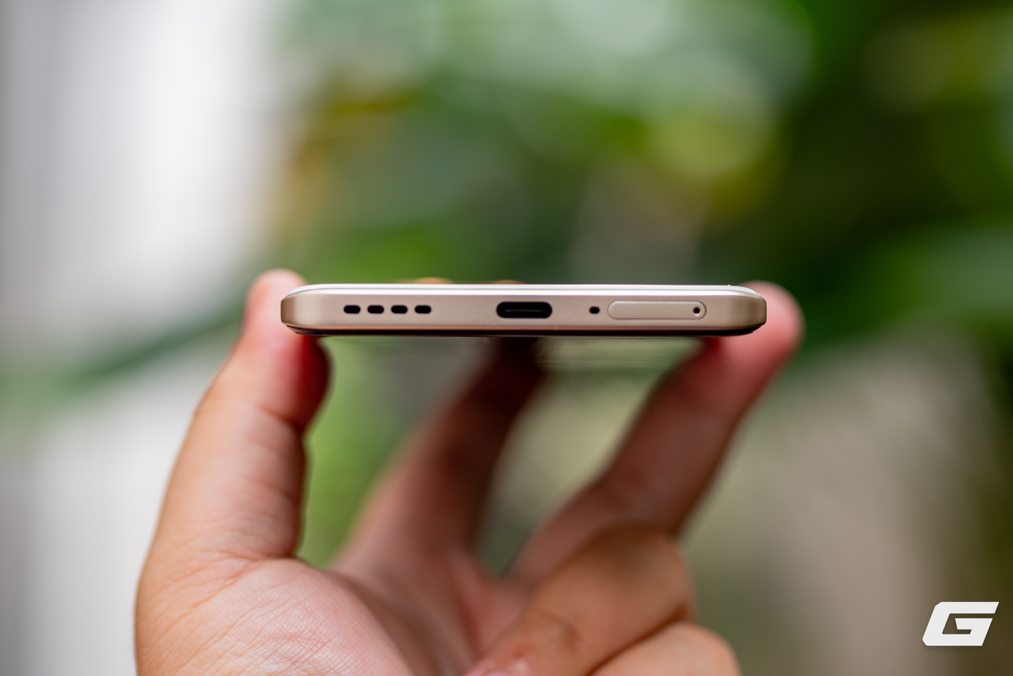 Cận cảnh realme 15 Pro: Thiết kế bắt mắt, pin 7000mAh cực “trâu”, nhiều tính năng AI độc đáo, giá 15 triệu đồng- Ảnh 4.
