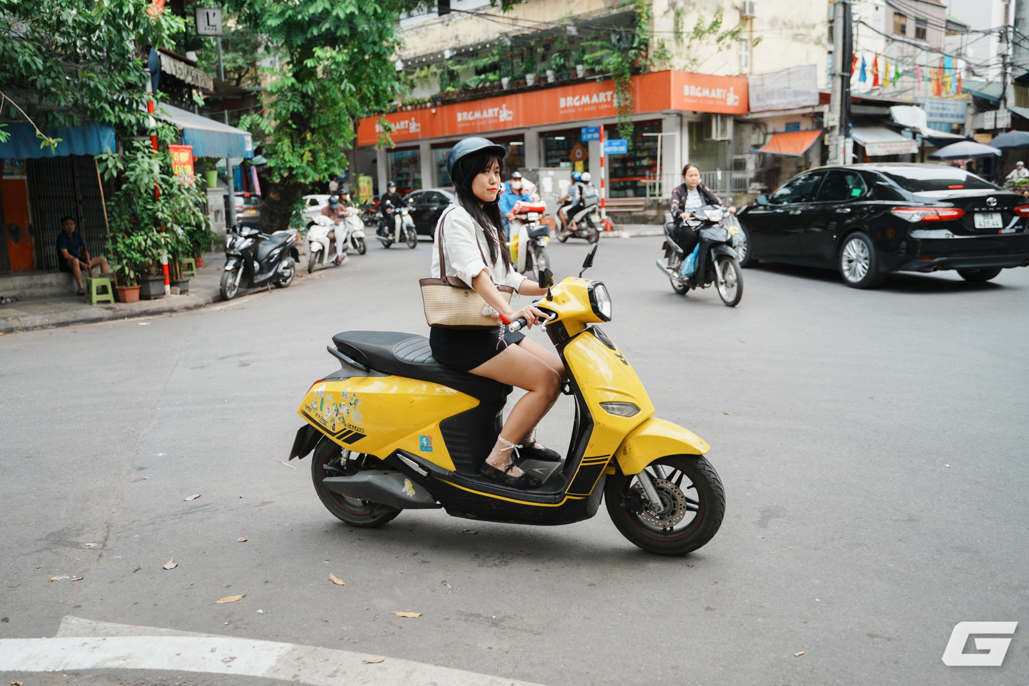 Nhiều gia đình Việt đã mua xe máy, ô tô điện thay xe xăng: Giải pháp thực tế hay xu hướng nhất thời?- Ảnh 3. Nhiều gia đình Việt đã mua xe máy, ô tô điện thay xe xăng: Giải pháp thực tế hay xu hướng nhất thời?- Ảnh 3.