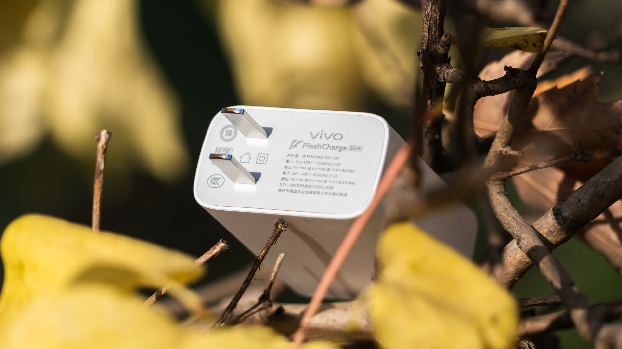 vivo ra mắt điện thoại pin 7.000mAh, camera 200 "chấm", chống nước IP69, giá chỉ hơn 6 triệu mà trông như vivo X300 vivo ra mắt điện thoại pin 7.000mAh, camera 200