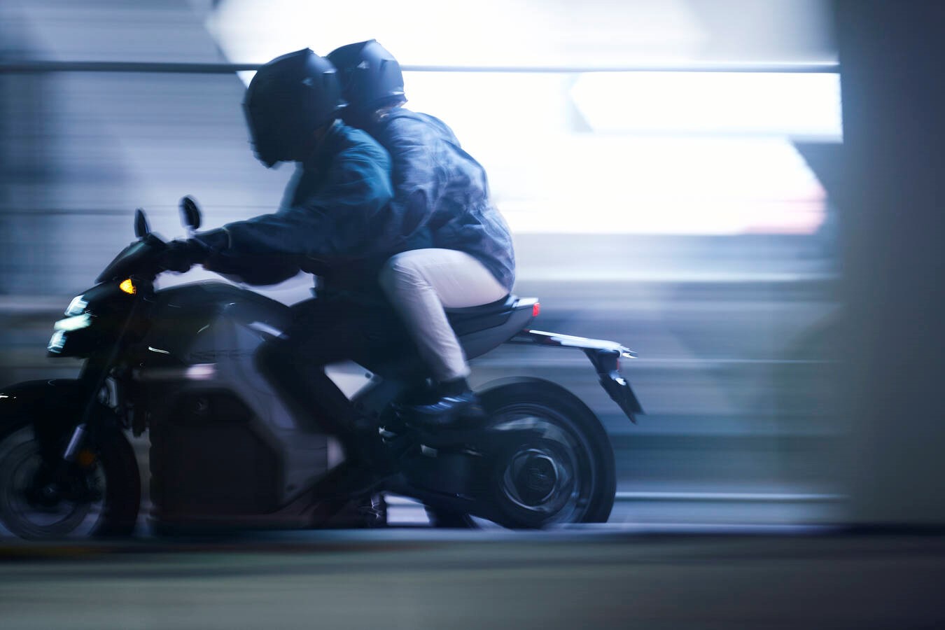 Honda WN7: Mẫu xe máy điện có thể tăng tốc 0-100 km/h chỉ trong 4,6 giây, sạc nhanh chuẩn ô tô CCS2- Ảnh 5.