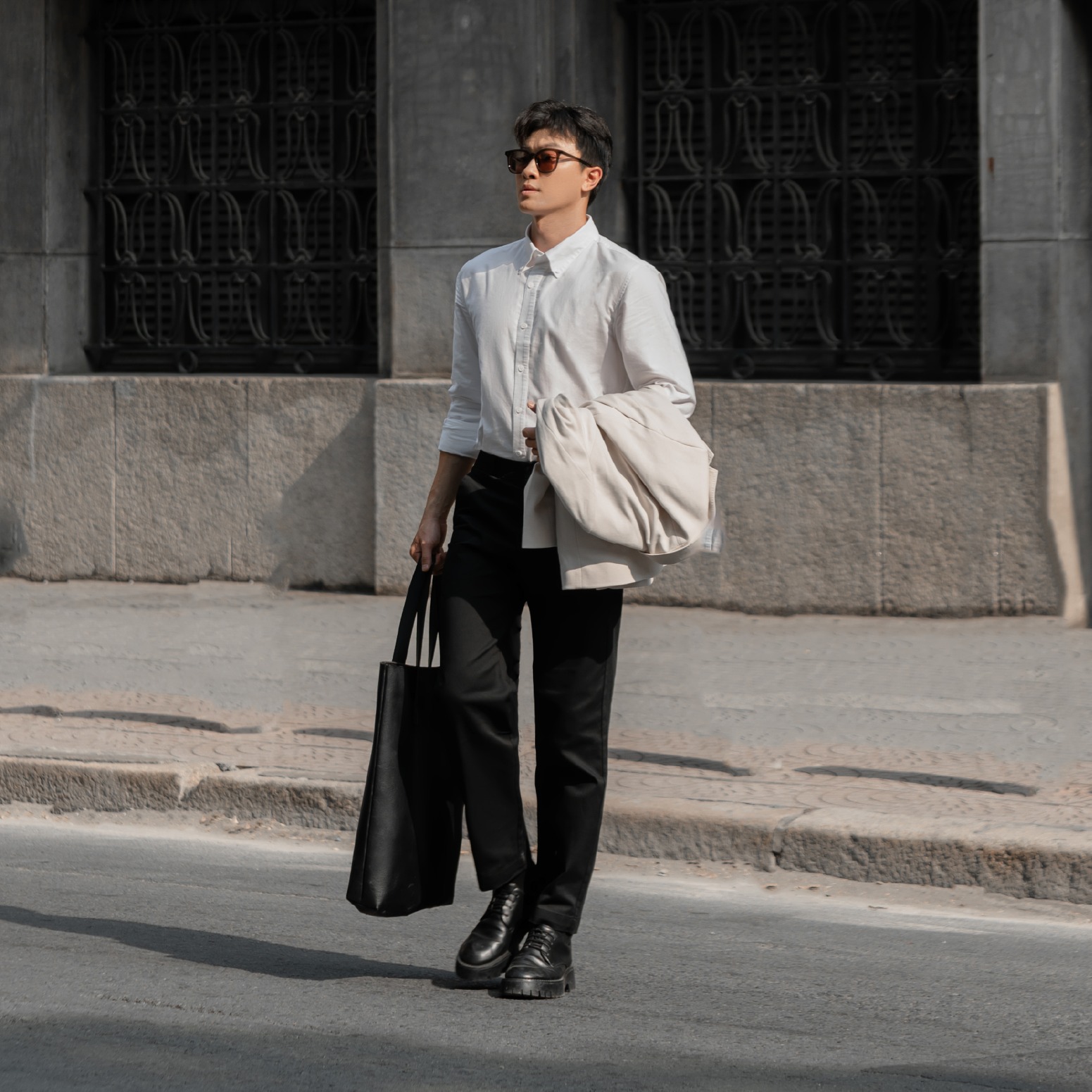 Điểm danh loạt local brand Việt chất lừ cho nam: Muốn mua quần áo, giày, balo cứ vào đây tìm!- Ảnh 3.