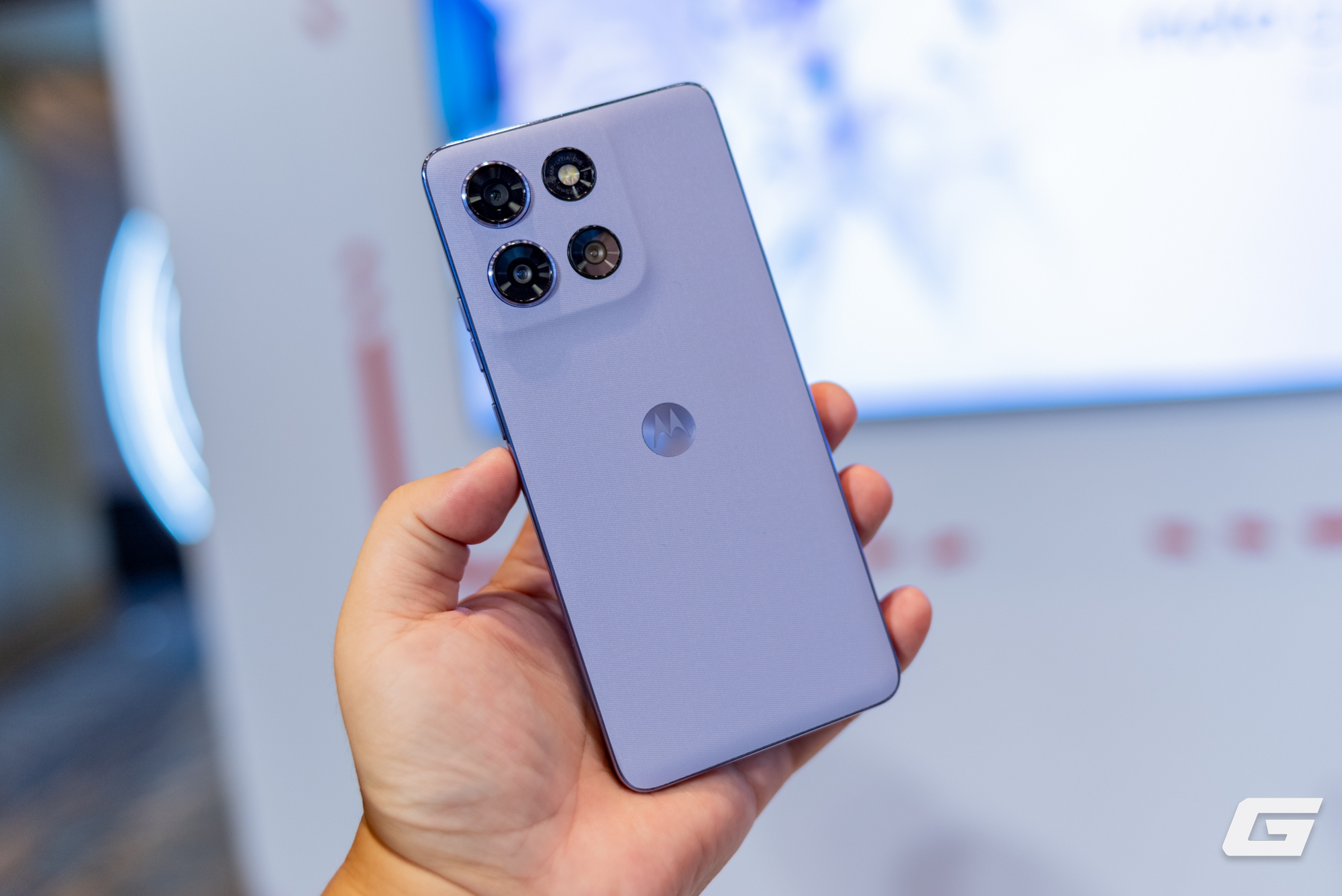 Motorola "tái xuất" Việt Nam đầy ấn tượng: Ra mắt 5 mẫu máy trải dài mọi phân khúc, giá chưa đến 3 triệu đồng- Ảnh 12.