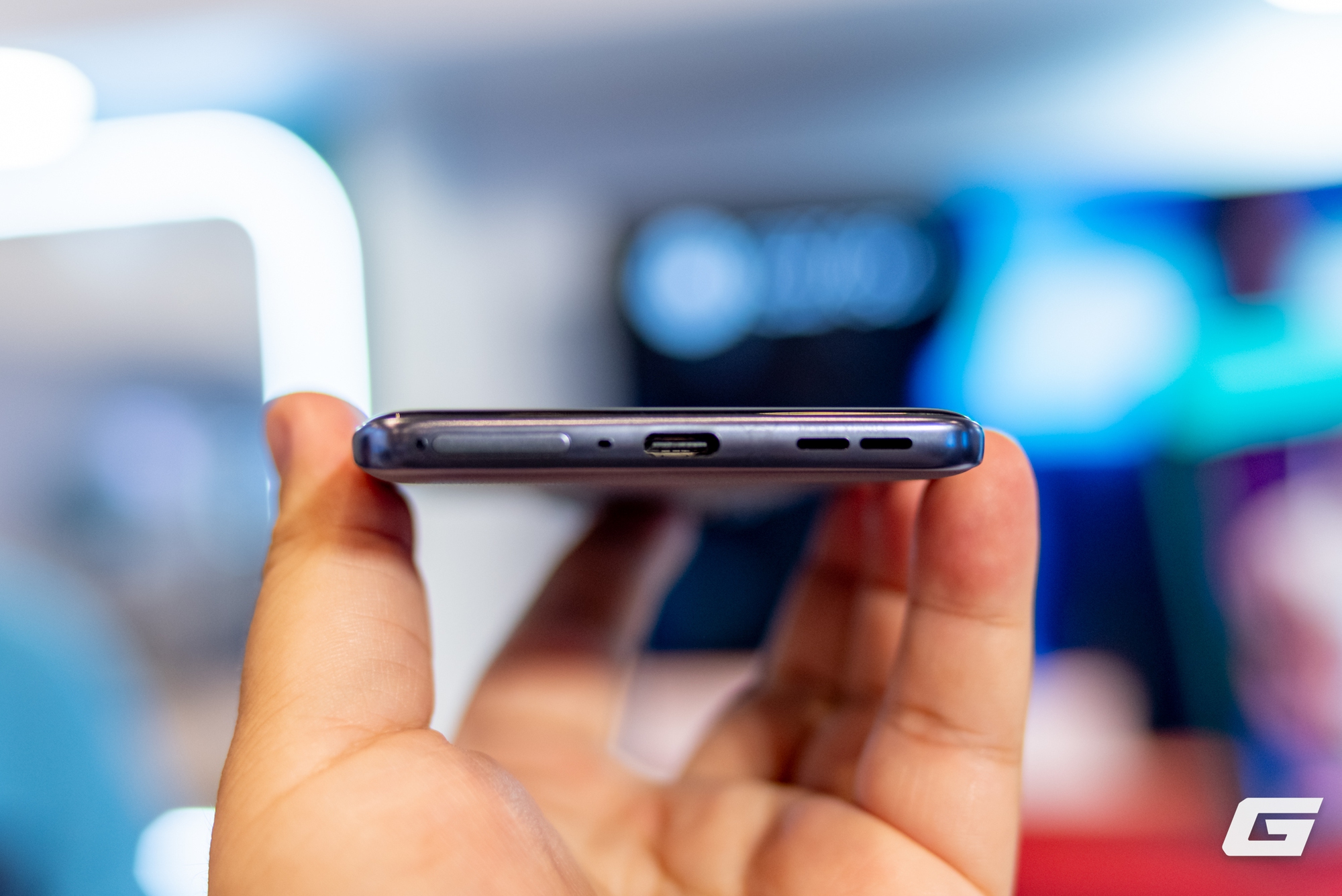 Motorola "tái xuất" Việt Nam đầy ấn tượng: Ra mắt 5 mẫu máy trải dài mọi phân khúc, giá chưa đến 3 triệu đồng- Ảnh 10.