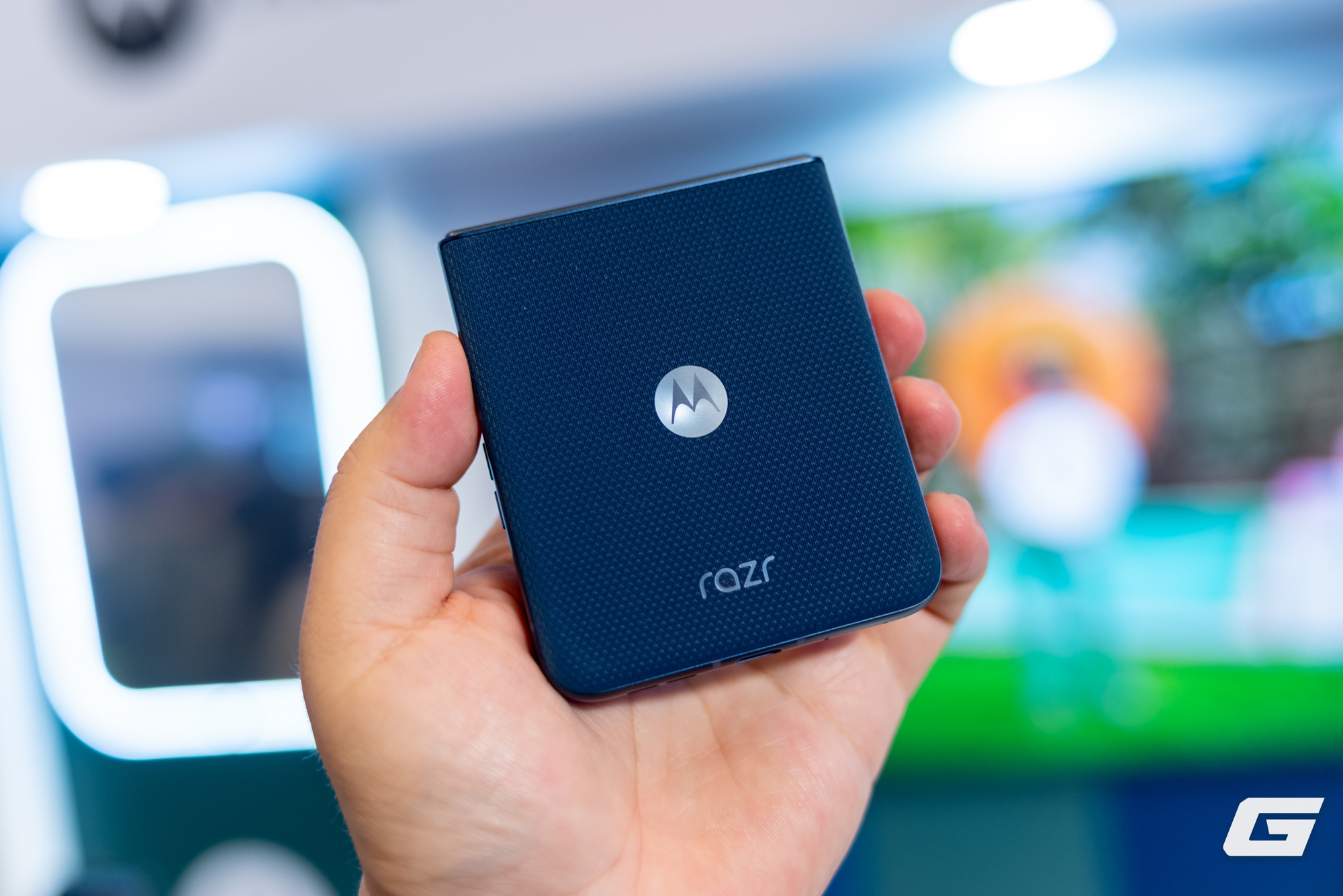 Motorola "tái xuất" Việt Nam đầy ấn tượng: Ra mắt 5 mẫu máy trải dài mọi phân khúc, giá chưa đến 3 triệu đồng- Ảnh 2.