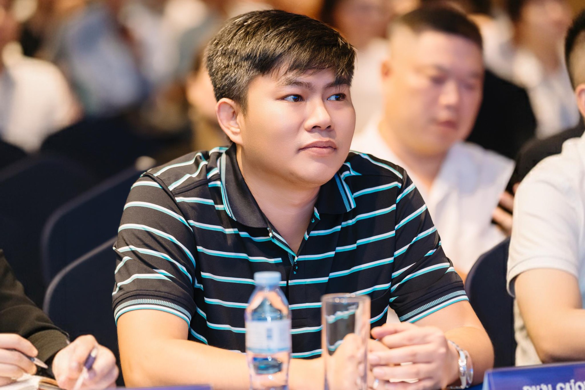 EZtech tung ưu đãi Black Friday 2025: Giảm 50% dịch vụ VPS cao cấp - Ảnh 2. EZtech tung ưu đãi Black Friday 2025: Giảm 50% dịch vụ VPS cao cấp - Ảnh 2.