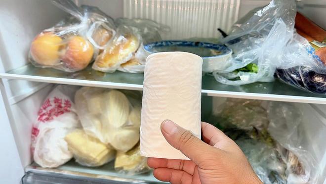 Tại sao nên giữ một cuộn giấy ăn trong tủ lạnh?- Ảnh 1.