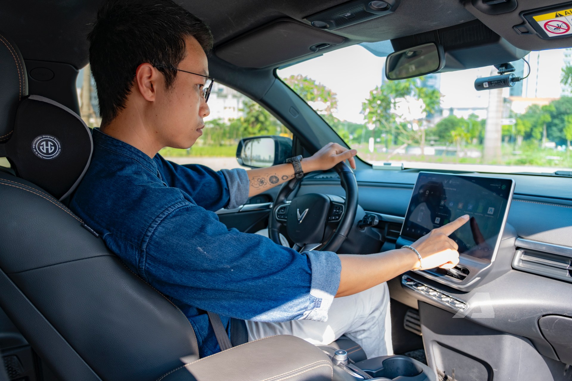 Đổi từ EcoSport sang VinFast VF 6, chủ xe mê phượt chia sẻ: ‘ADAS như xe tiền tỷ, chạy Hà Giang không phải nghĩ’- Ảnh 9. Đổi từ EcoSport sang VinFast VF 6, chủ xe mê phượt chia sẻ: ‘ADAS như xe tiền tỷ, chạy Hà Giang không phải nghĩ’- Ảnh 9.