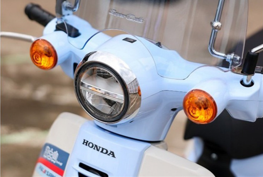 Honda Thái Lan ra mắt Super Cub 110 'Mt. Fuji Edition', tôn vinh biểu tượng nước Nhật- Ảnh 2.