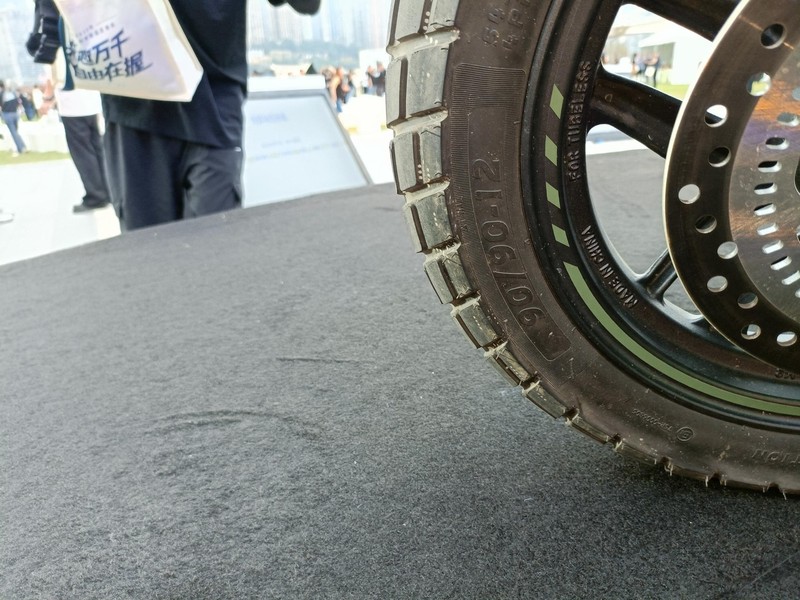 Honda Square X 125: Mẫu xe ga siêu dị, gây sốt giới trẻ với kiểu dáng vuông vức chưa từng có- Ảnh 8.