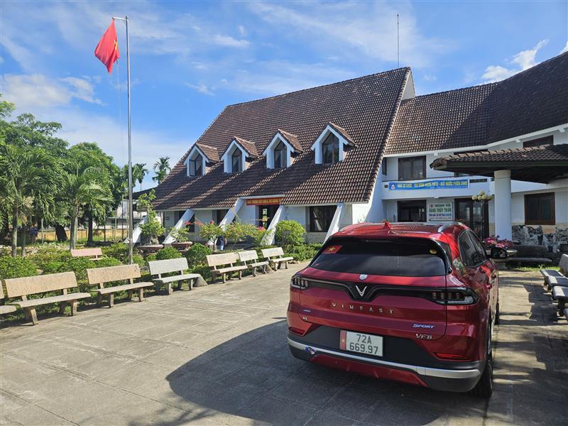 Chủ xe VF 8: “Đạp ga đã như siêu xe, chi phí nuôi xe quá rẻ”- Ảnh 2.