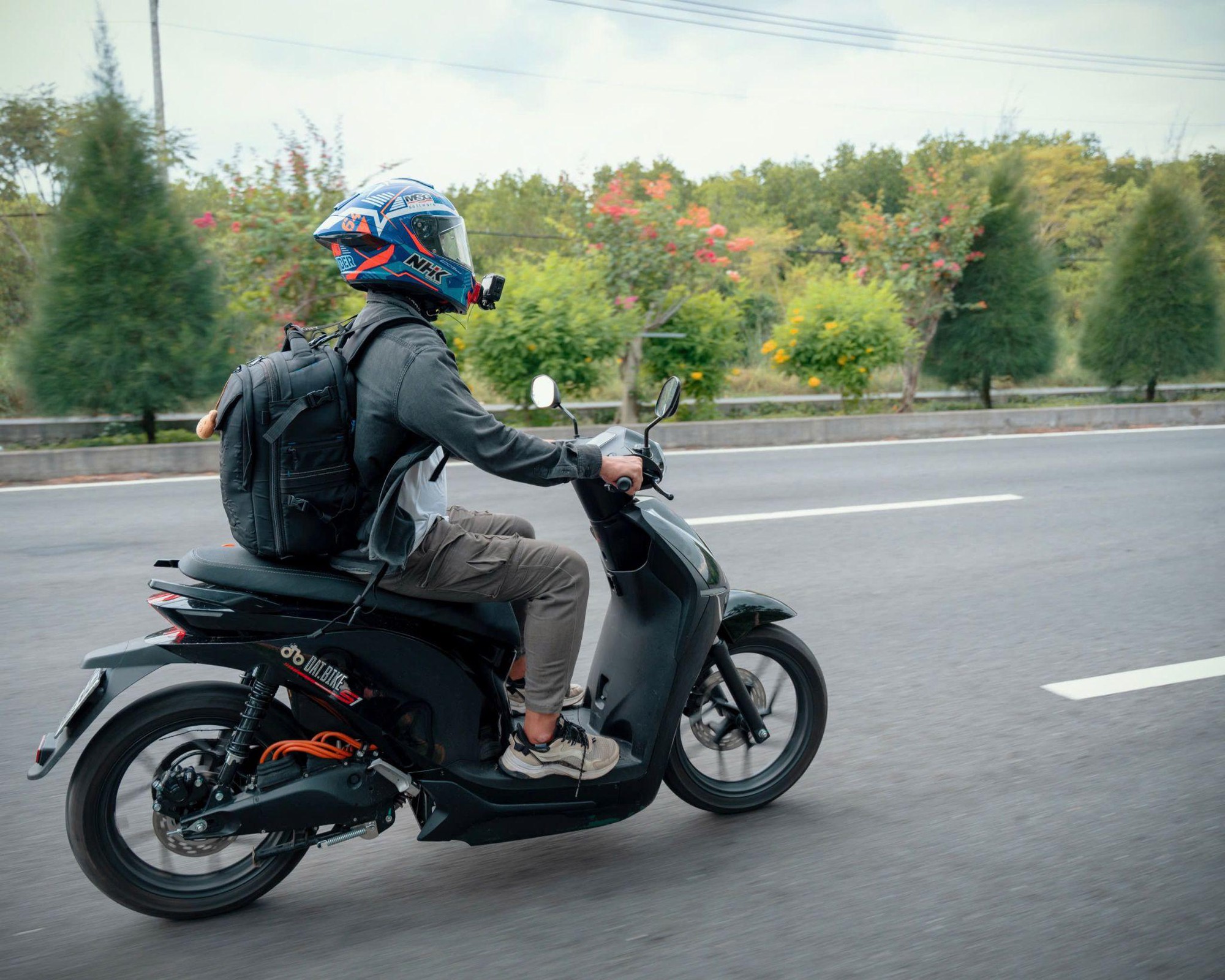 Chiến lược lái thử của Dat Bike có đủ mạnh để người dùng bỏ xe xăng? - Ảnh 3.