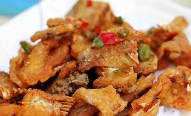 Cá không chỉ thịt mới bổ mà có 5 "kho báu" nhiều người bỏ phí- Ảnh 2.