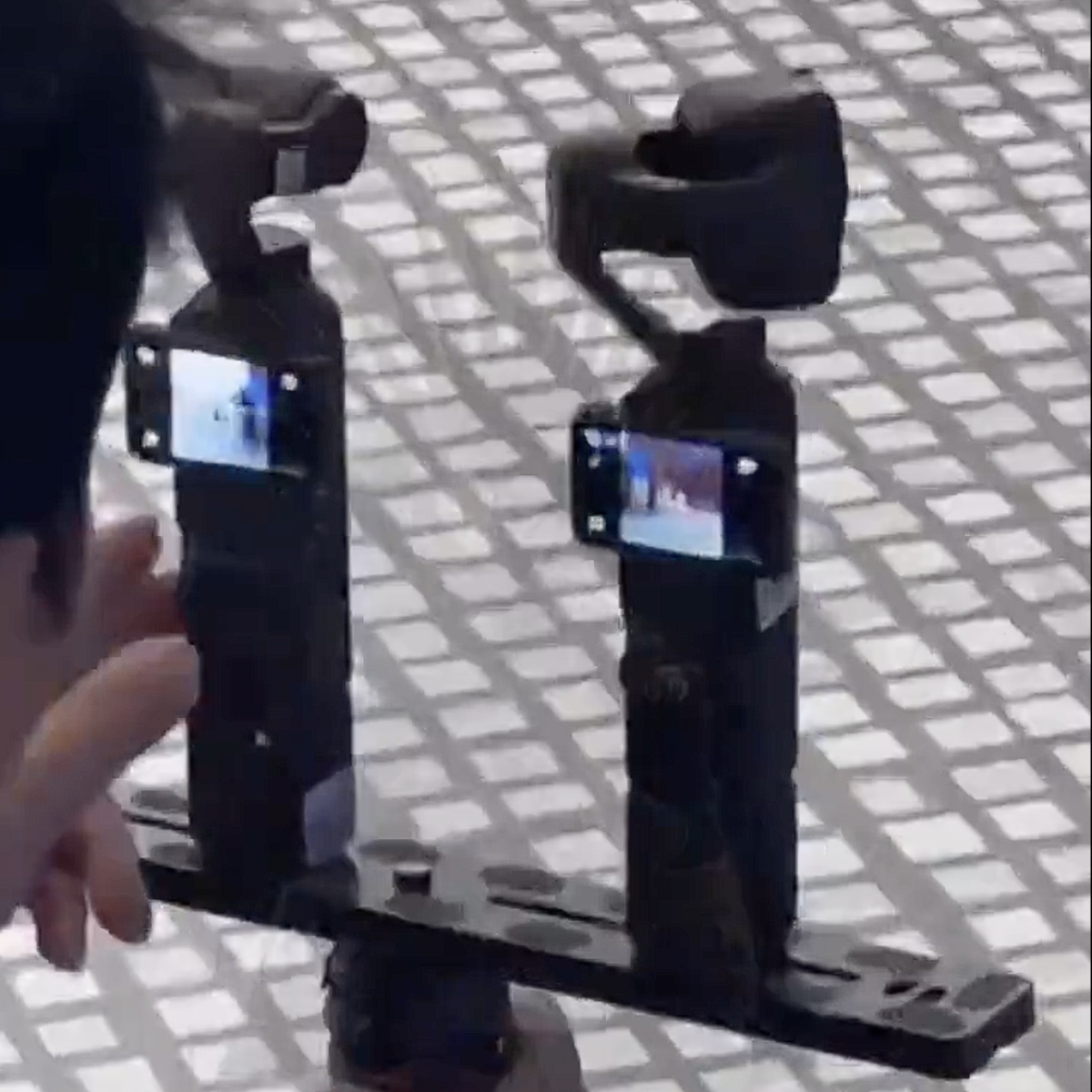 Đây rồi DJI Osmo Pocket 4: Camera kép, pin lớn hơn, ra mắt trong tháng này- Ảnh 1.