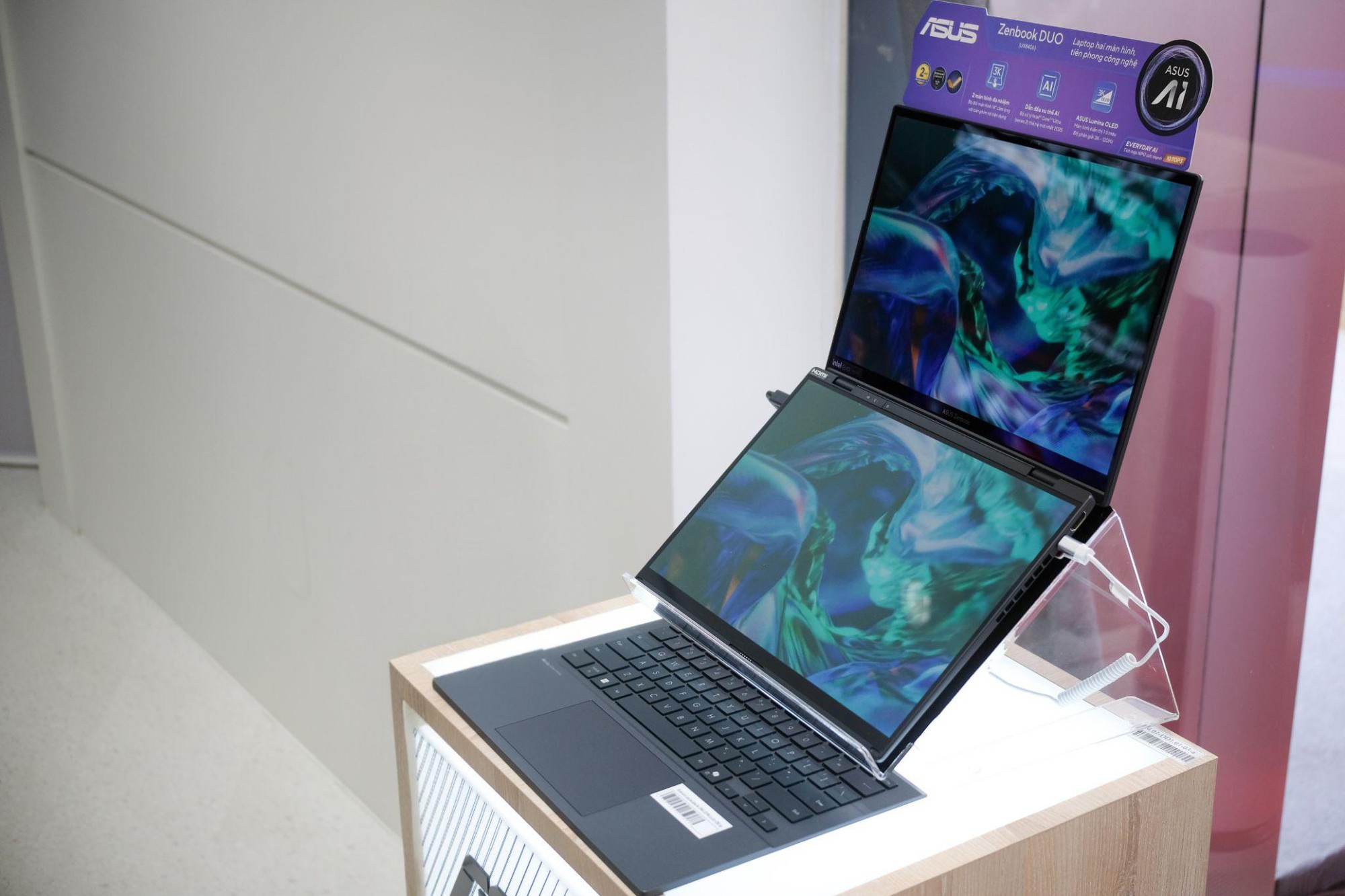 “Có ChatGPT, Gemini thì laptop AI để làm gì?”: Lãnh đạo ASUS giải đáp câu hỏi khó về xu hướng laptop AI tại Việt Nam- Ảnh 2.