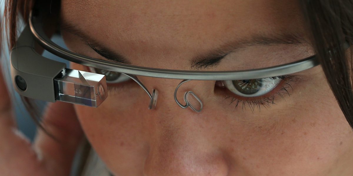 Google chuẩn bị trở lại đường đua kính thông minh: Bước ngoặt lớn của Android XR và tham vọng định hình tương lai thiết bị đeo vào năm 2026- Ảnh 3.