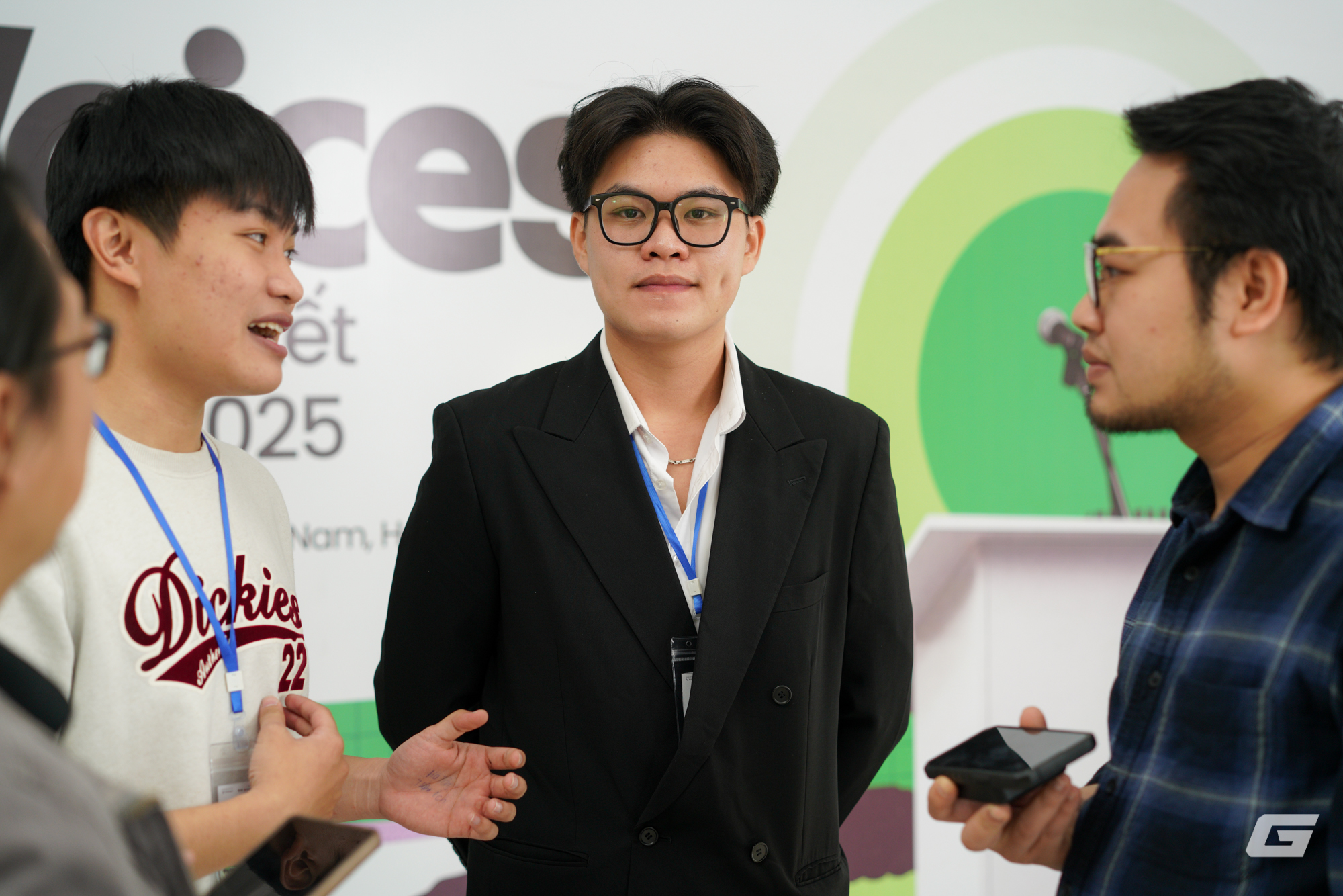 Góc nhìn thẳng của dân kỹ thuật tại Green Voices: "Sinh viên cũng quan tâm đến tài sản lớn" - Ảnh 2. Góc nhìn thẳng của dân kỹ thuật tại Green Voices: "Sinh viên cũng quan tâm đến tài sản lớn" - Ảnh 2.