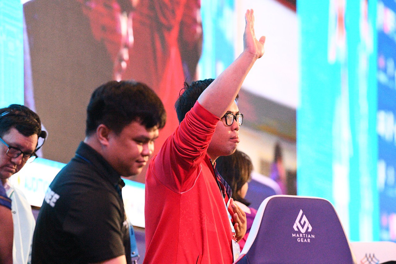 Tuyển thủ Việt Nam gục đầu bật khóc vì vụt mất HCV Audition, "trốn" ra ngoài khóc, 1 tiếng sau lại vô địch mới đỉnh! - Ảnh 10. Tuyển thủ Việt Nam gục đầu bật khóc vì vụt mất HCV Audition, "trốn" ra ngoài khóc, 1 tiếng sau lại vô địch mới đỉnh! - Ảnh 10.