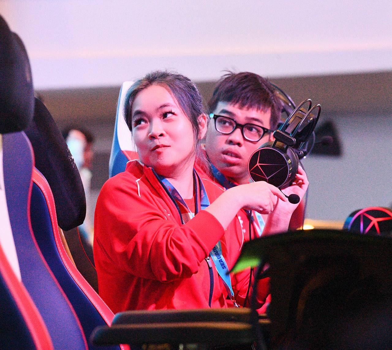 Tuyển thủ Việt Nam gục đầu bật khóc vì vụt mất HCV Audition, "trốn" ra ngoài khóc, 1 tiếng sau lại vô địch mới đỉnh! - Ảnh 16. Tuyển thủ Việt Nam gục đầu bật khóc vì vụt mất HCV Audition, "trốn" ra ngoài khóc, 1 tiếng sau lại vô địch mới đỉnh! - Ảnh 16.