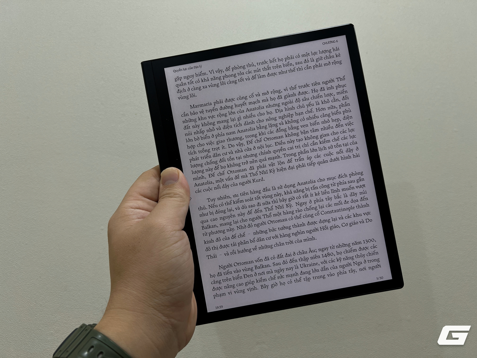 Tr&ecirc;n tay iReader Smart 5C: M&aacute;y đọc s&aacute;ch m&agrave;n h&igrave;nh m&agrave;u 10,3 inch đ&atilde; thực sự 'đ&aacute;ng gi&aacute;'?- Ảnh 1.