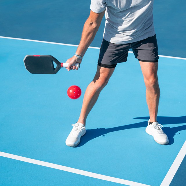 Công ty của Elon Musk ra mắt vợt pickleball: "tối ưu từng đường cong", giá hơn 9 triệu VND, có trả góp- Ảnh 3.