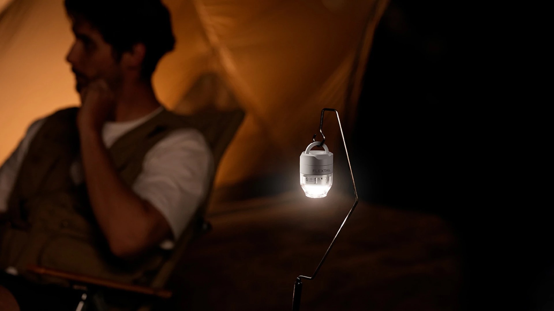 Flextail Tiny Pump 3X: Bơm điện siêu nhỏ tích hợp đèn đa năng, phụ kiện không thể thiếu cho dân dã ngoại - Ảnh 4.