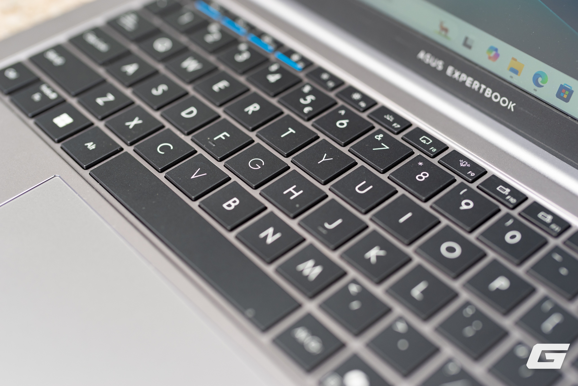 Trải nghiệm ASUS ExpertBook P5: Đẹp bền chuẩn doanh nghiệp, th&ecirc;m nhiều t&iacute;nh năng AI th&ocirc;ng minh phục vụ c&ocirc;ng việc, gi&aacute; chưa đến 30 triệu- Ảnh 17.