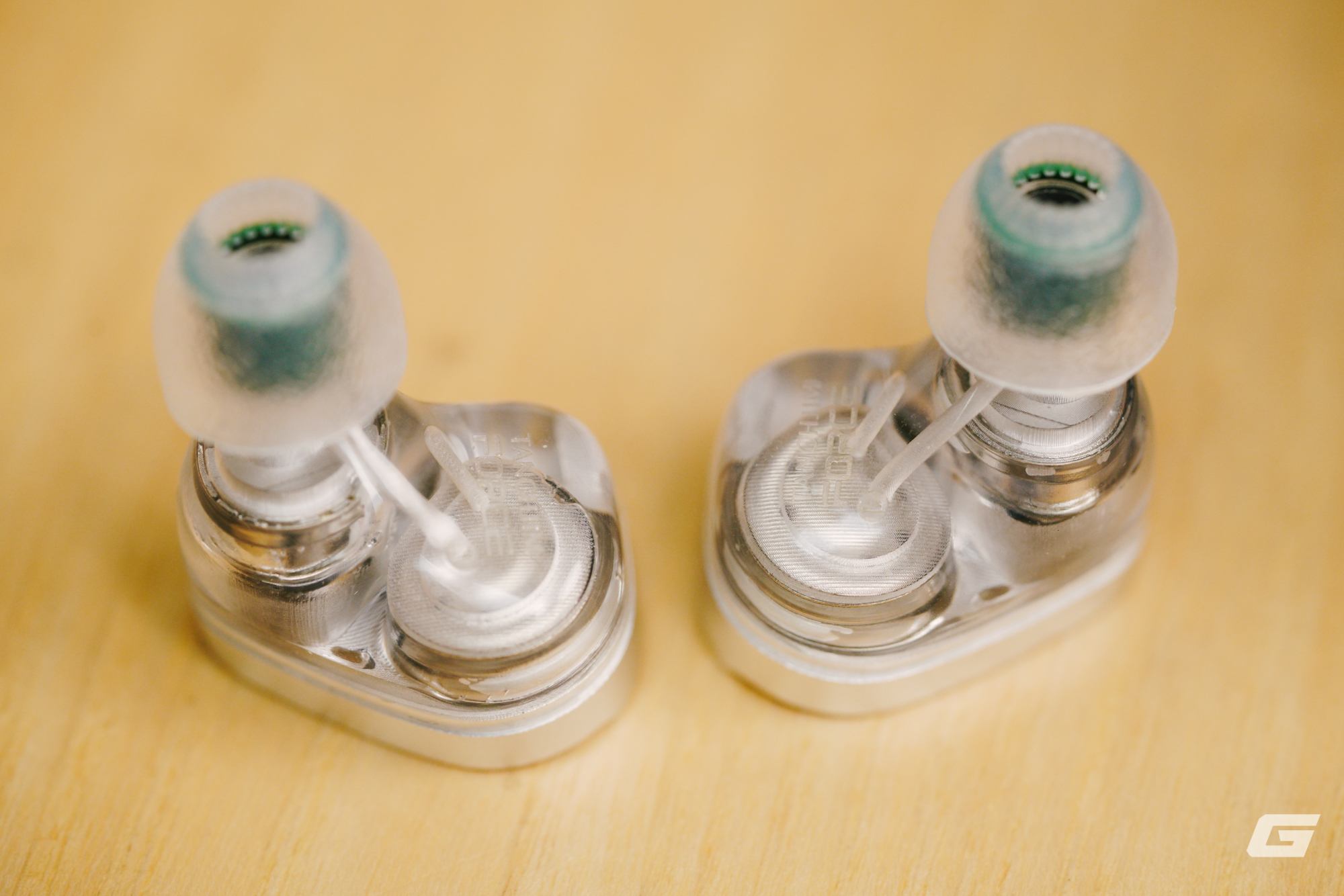 Đ&aacute;nh gi&aacute; Tanchjim x Effect Audio Force: Cặp tai nghe kỳ lạ với 2 m&agrave;ng Dynamic v&agrave; thiết kế "đeo chặt nhưng vẫn hở"- Ảnh 11.