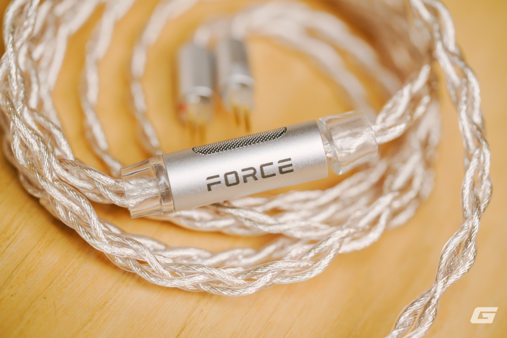 Đ&aacute;nh gi&aacute; Tanchjim x Effect Audio Force: Cặp tai nghe kỳ lạ với 2 m&agrave;ng Dynamic v&agrave; thiết kế "đeo chặt nhưng vẫn hở"- Ảnh 5.