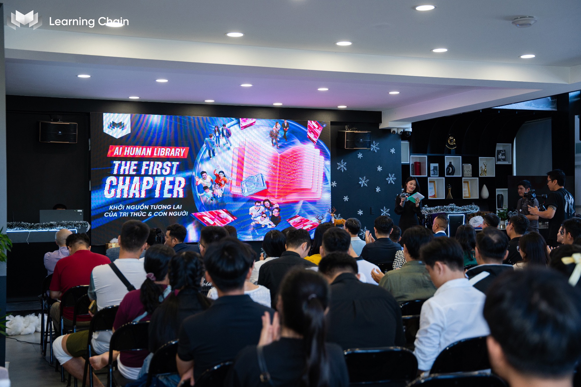 AI Human Library: Biến mọi câu chuyện tri thức thành bạn đồng hành - Ảnh 1. AI Human Library: Biến mọi câu chuyện tri thức thành bạn đồng hành - Ảnh 1.