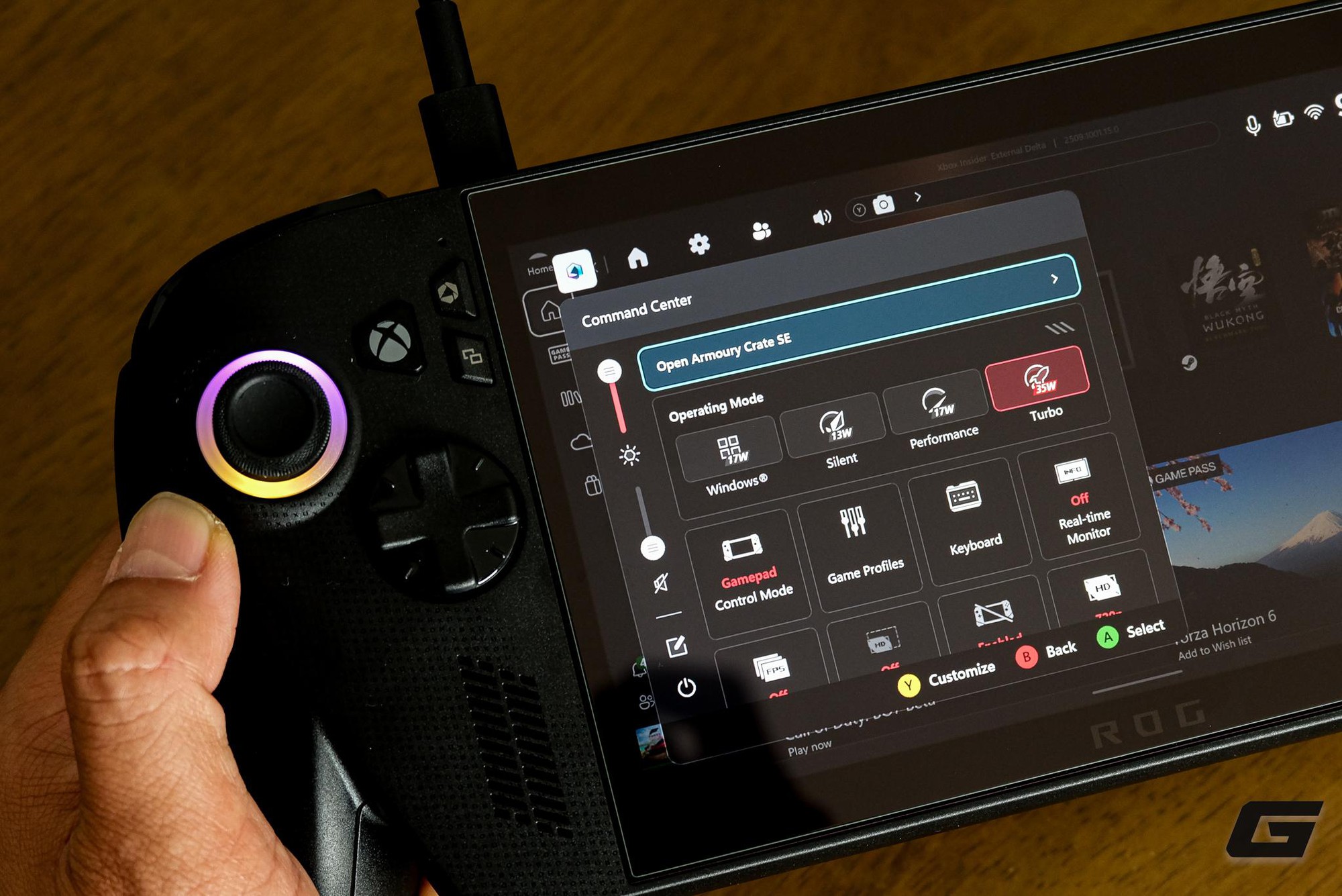 Một th&aacute;ng c&ugrave;ng ROG Xbox Ally X: Phần cứng đỉnh cao, phần mềm tiến gần giấc mơ "Xbox cầm tay" - Ảnh 5.