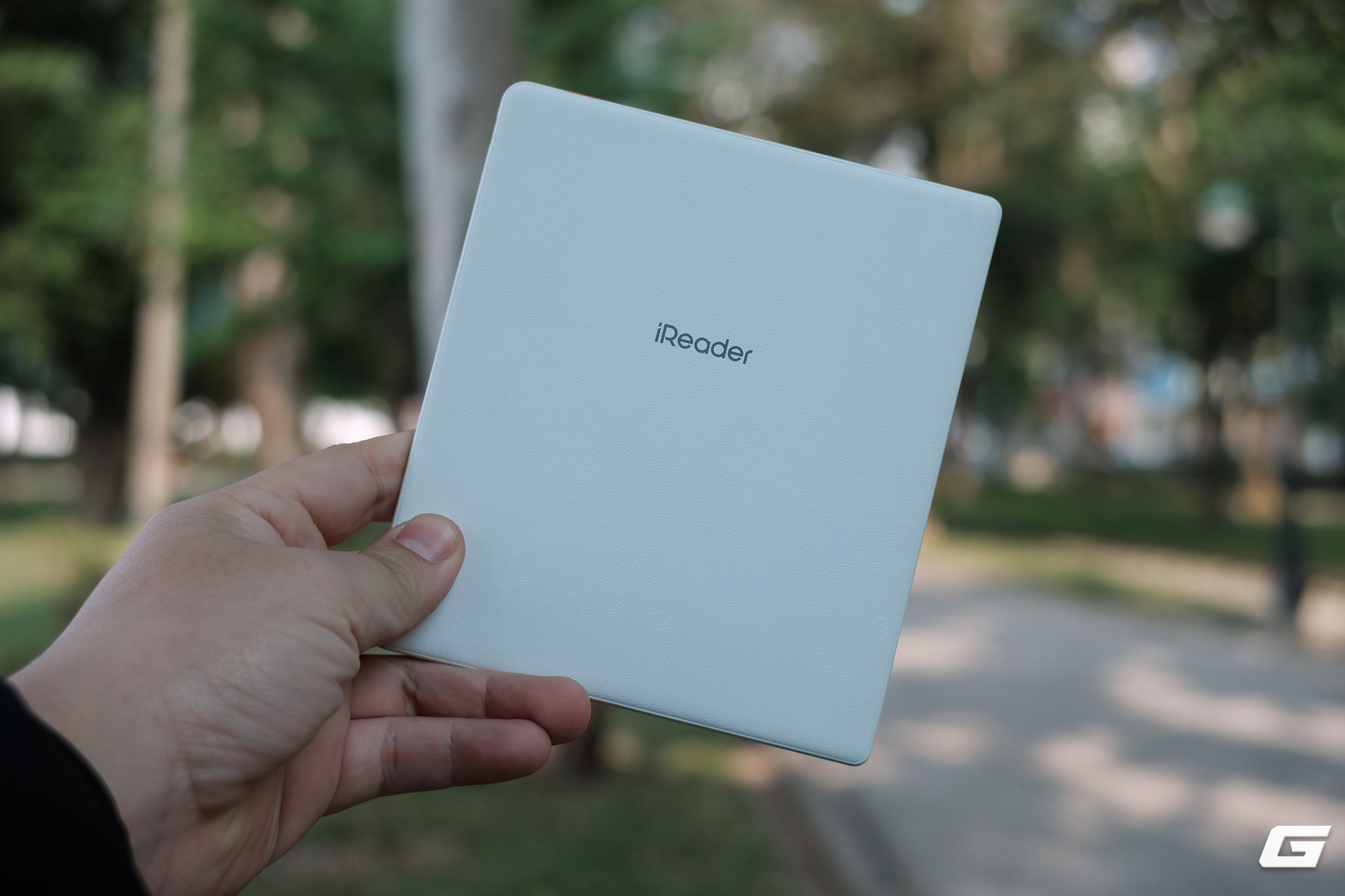 iReader Ocean 5C: M&aacute;y đọc s&aacute;ch e-ink m&agrave;u tầm trung d&agrave;nh cho những người hay fomo- Ảnh 1.