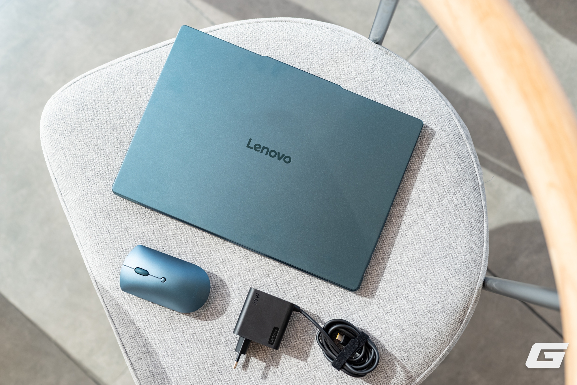 Trải nghiệm Lenovo Yoga Slim 7 Gen 10: Mỏng nhẹ, mạnh mẽ, &ldquo;đủ chuẩn&rdquo; AI PC cho d&acirc;n s&aacute;ng tạo, l&agrave;m việc- Ảnh 39.