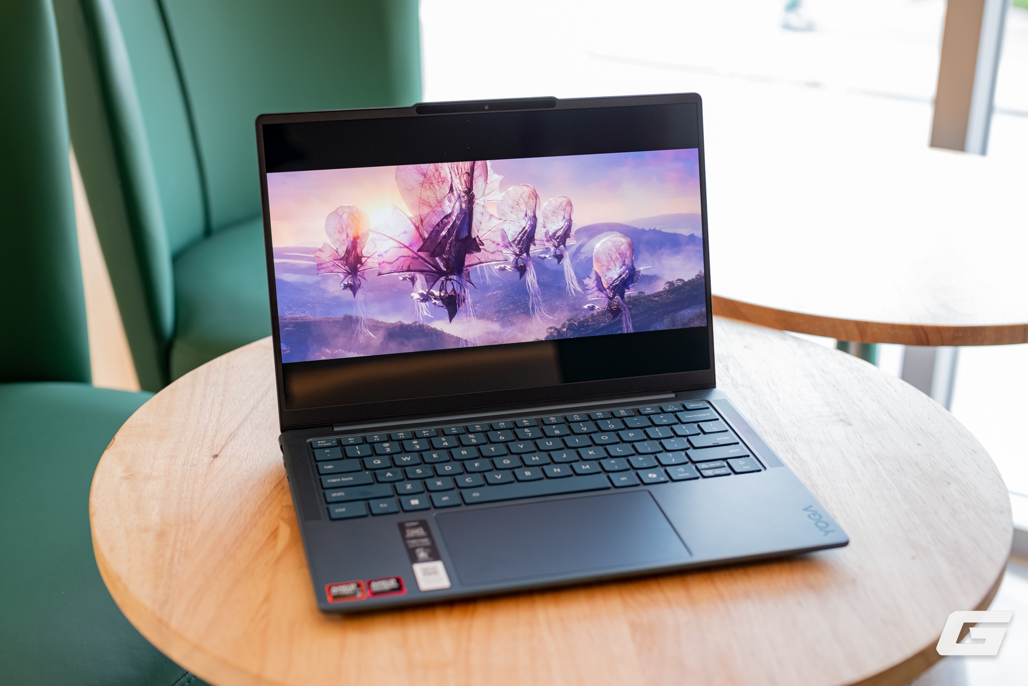 Trải nghiệm Lenovo Yoga Slim 7 Gen 10: Mỏng nhẹ, mạnh mẽ, &ldquo;đủ chuẩn&rdquo; AI PC cho d&acirc;n s&aacute;ng tạo, l&agrave;m việc- Ảnh 15.