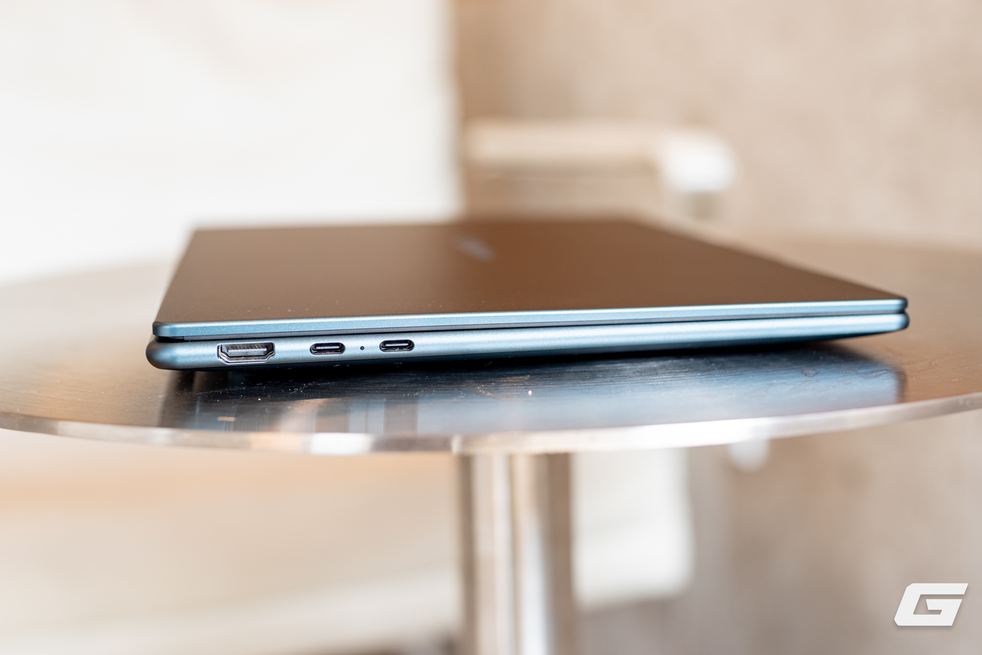 Trải nghiệm Lenovo Yoga Slim 7 Gen 10: Mỏng nhẹ, mạnh mẽ, &ldquo;đủ chuẩn&rdquo; AI PC cho d&acirc;n s&aacute;ng tạo, l&agrave;m việc- Ảnh 3.