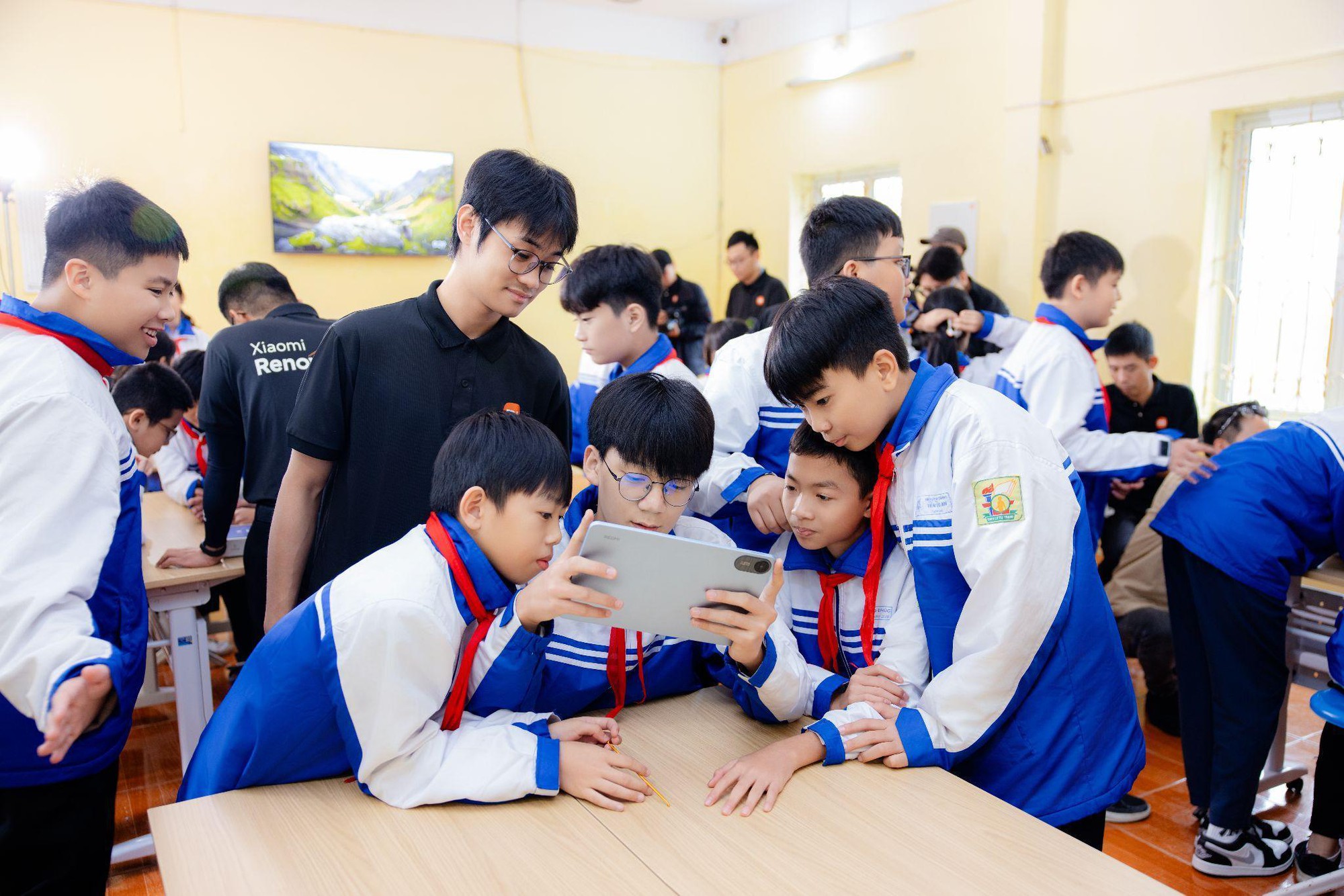 Xiaomi Renovation 2025: H&agrave;nh tr&igrave;nh t&aacute;i thiết trường học sau b&atilde;o lũ - Ảnh 4.