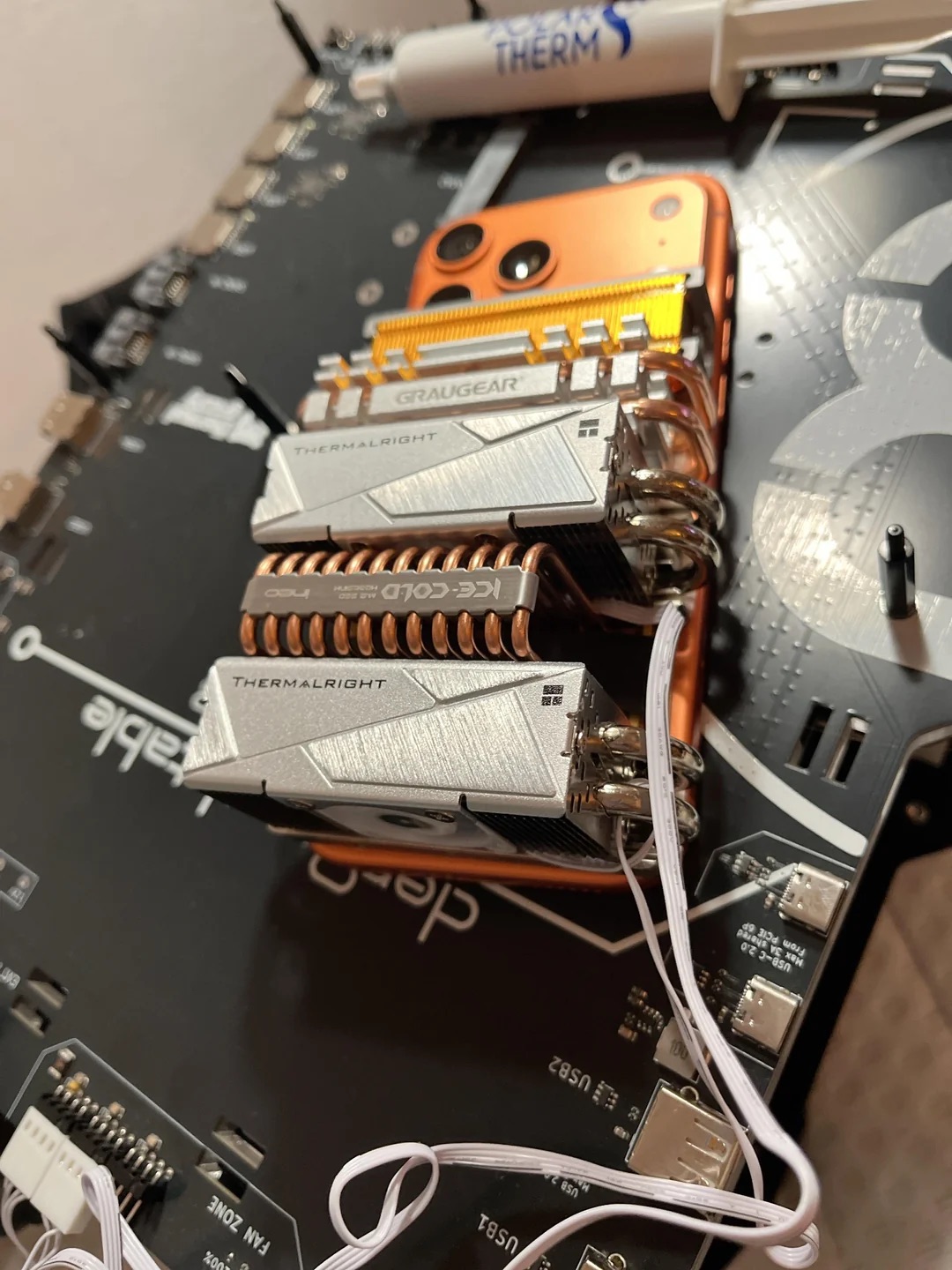 Độ tản nhiệt PC l&ecirc;n iPhone 17 Pro Max, người d&ugrave;ng đẩy hiệu năng ổn định l&ecirc;n hơn 90%- Ảnh 2.