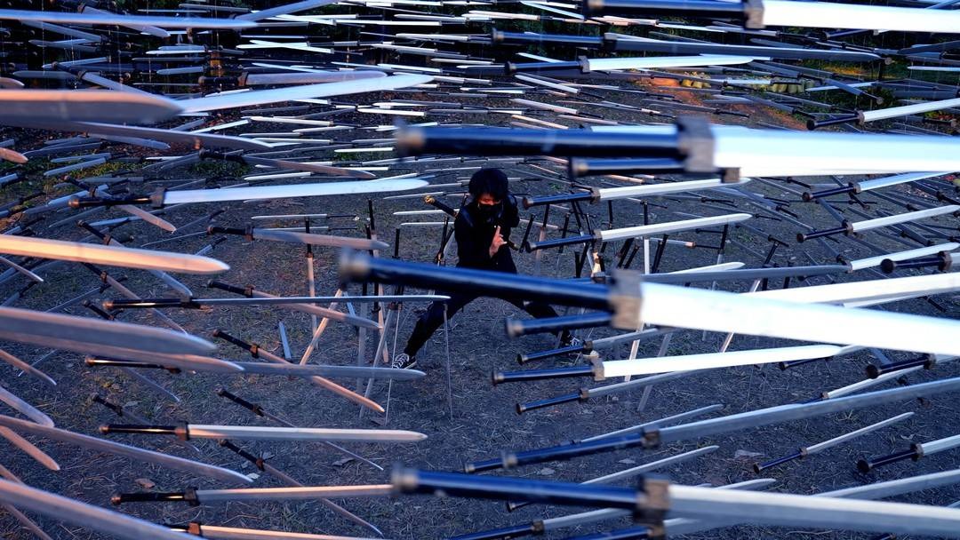 Chàng trai 9X biến giấc mơ ngự kiếm phi hành thành hiện thực với công nghệ 'vạn kiếm quy tông' độc đáo- Ảnh 4.