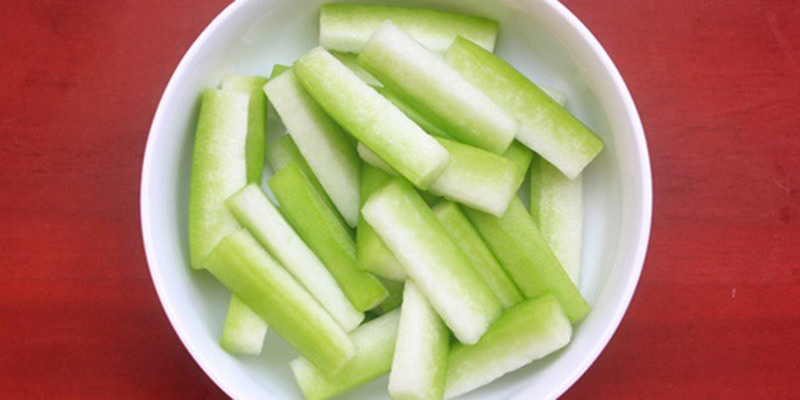 Sau khi uống nước luộc quả n&agrave;y trong 15 ng&agrave;y t&ocirc;i giảm 5kg, da v&agrave; ch&acirc;n săn chắc: N&oacute; đầy chợ Việt quanh năm, gi&aacute; lại rẻ hều- Ảnh 3.