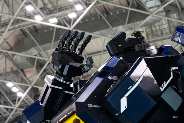 Giấc mơ Gundam thành hiện thực: Siêu robot Tsubame Archax giá 3 triệu đô la chinh phục giới thượng lưu và hướng tới Mặt Trăng - Ảnh 4.