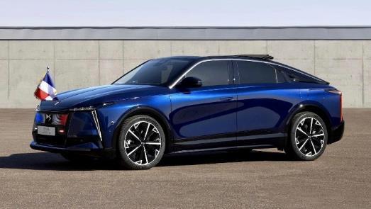 Quốc gia nào sản xuất được xe chống đạn phục vụ nguyên thủ? - Ảnh 3.