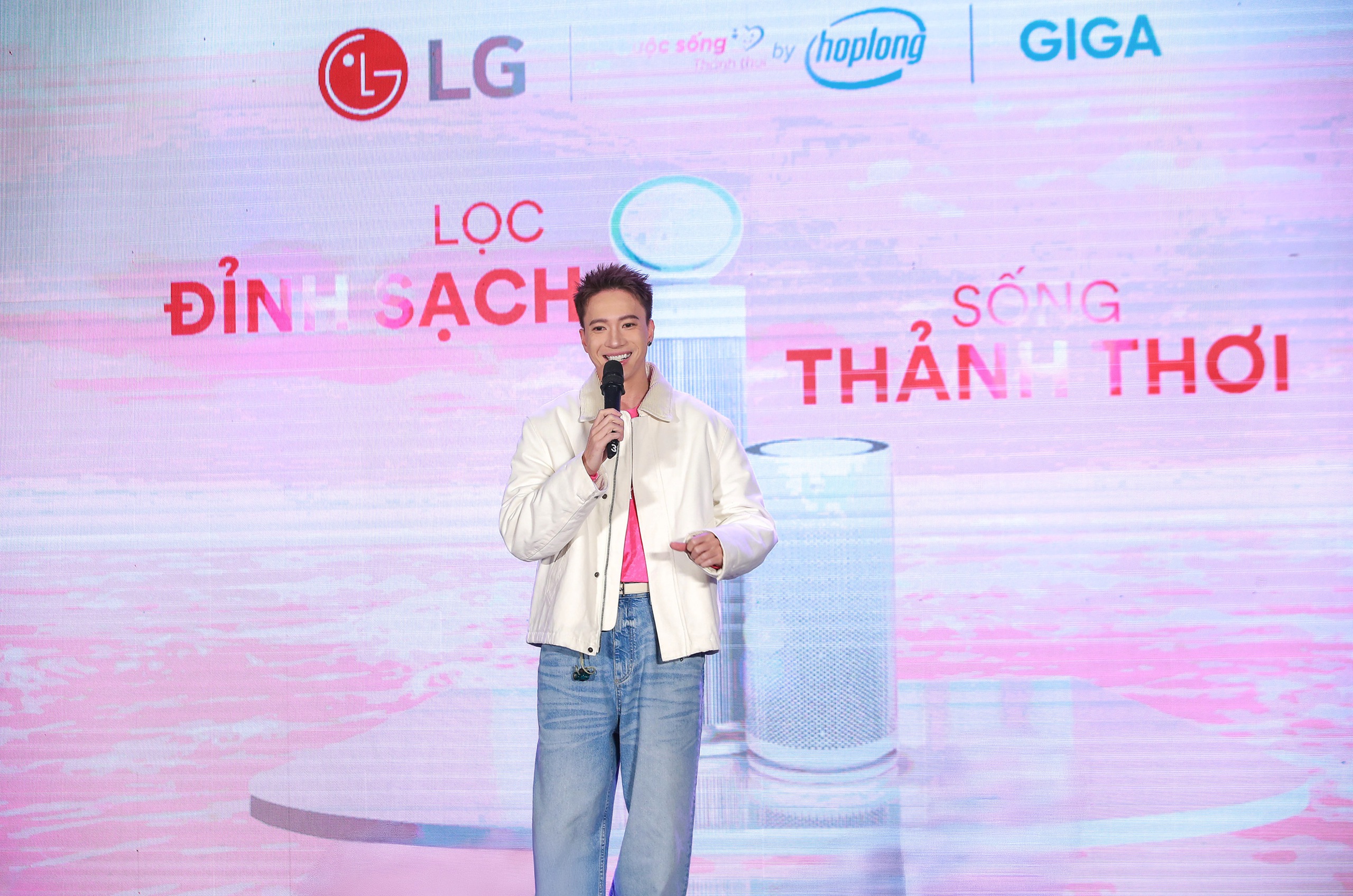 Ra mắt loạt máy lọc không khí, máy hút ẩm LG mới: Hợp với nhà nuôi cún, mèo; ở miền Bắc mùa này rất cần để Ra mắt loạt máy lọc không khí, máy hút ẩm LG mới: Hợp với nhà nuôi cún, mèo; ở miền Bắc mùa này rất cần để