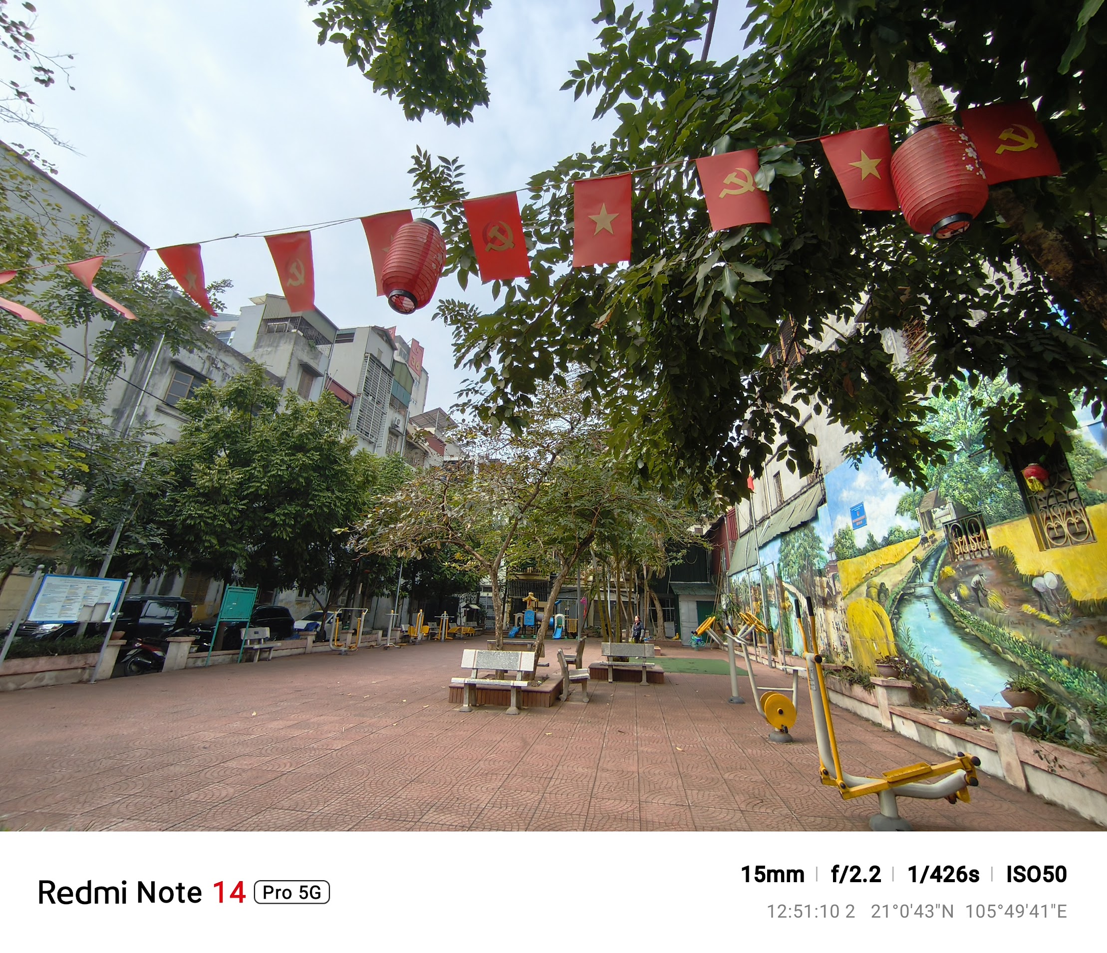 Trải nghiệm camera trên Redmi Note 14 Pro 5G: Smartphone có camera 200MP giá rẻ nhất, đáng mua nhất- Ảnh 24. Trải nghiệm camera trên Redmi Note 14 Pro 5G: Smartphone có camera 200MP giá rẻ nhất, đáng mua nhất- Ảnh 24.