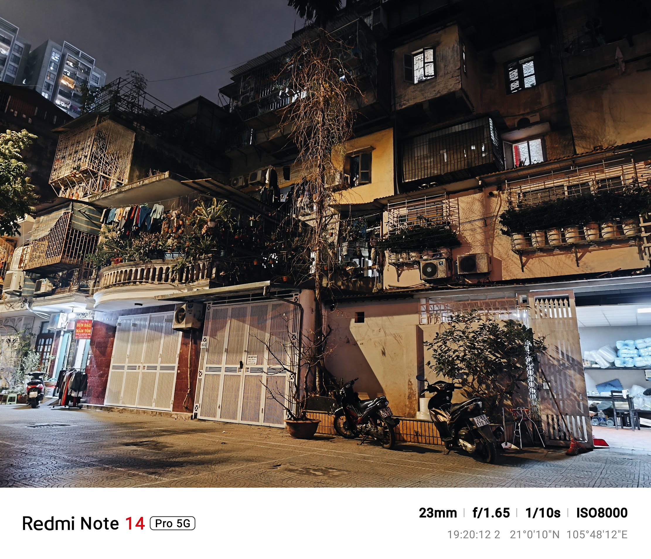 Trải nghiệm camera trên Redmi Note 14 Pro 5G: Smartphone có camera 200MP giá rẻ nhất, đáng mua nhất- Ảnh 14. Trải nghiệm camera trên Redmi Note 14 Pro 5G: Smartphone có camera 200MP giá rẻ nhất, đáng mua nhất- Ảnh 14.