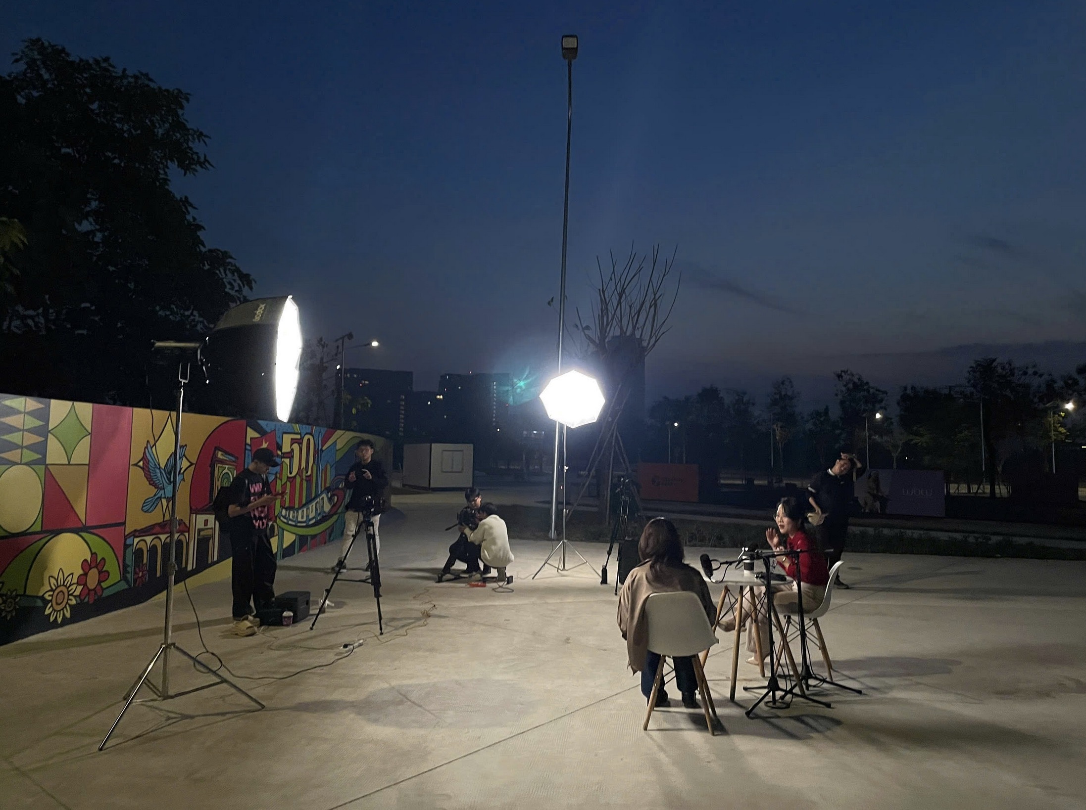 Việt Nam vừa có talkshow với AI: Không chỉnh sửa lời dẫn, đảm bảo tính toàn vẹn thông tin- Ảnh 2.