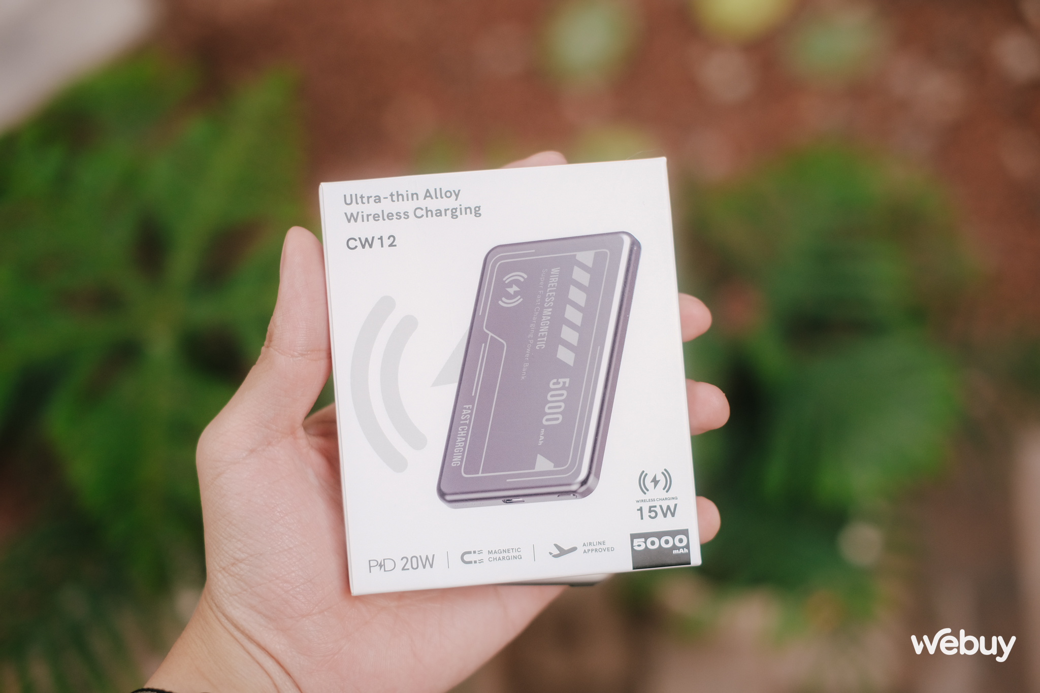 Lại là các pháp sư Trung Hoa: Bán pin dự phòng 5.000mAh giá 169.000 đồng mà thiết kế siêu mỏng nhẹ, có MagSafe 15W xịn như hàng chính hãng Apple- Ảnh 2.