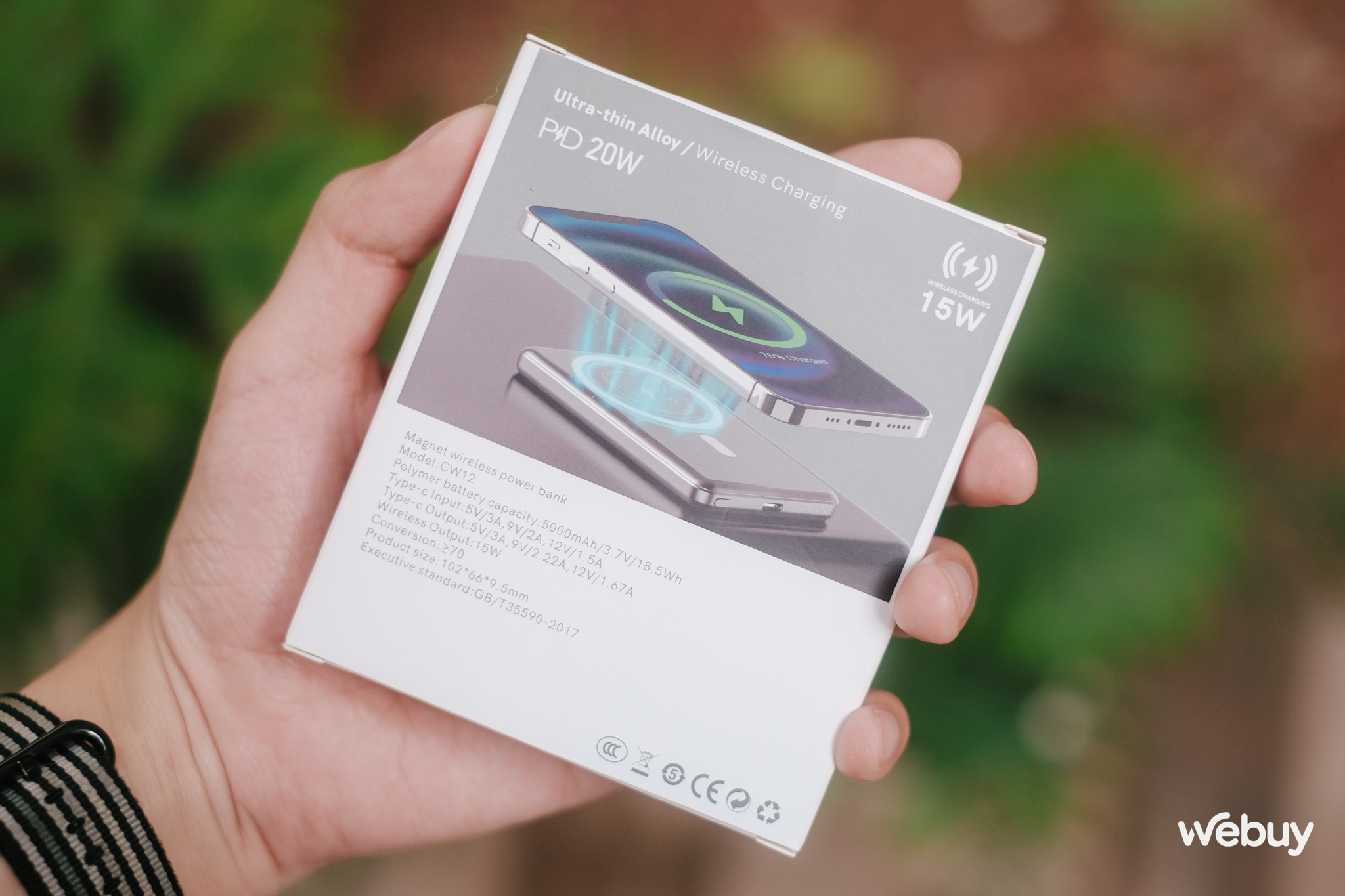 Lại là các pháp sư Trung Hoa: Bán pin dự phòng 5.000mAh giá 169.000 đồng mà thiết kế siêu mỏng nhẹ, có MagSafe 15W xịn như hàng chính hãng Apple- Ảnh 3.